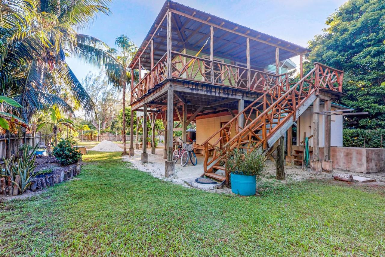 Three Little Birds Villa Caye Caulker Exterior photo